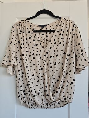 Cream Top with Black Spot Print and Flutter Sleeves